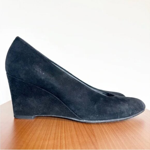 Stuart Weitzman Choke Up Black Suede Wedge Shoes Women’s Size 7.5 Comfort Design - Picture 1 of 9